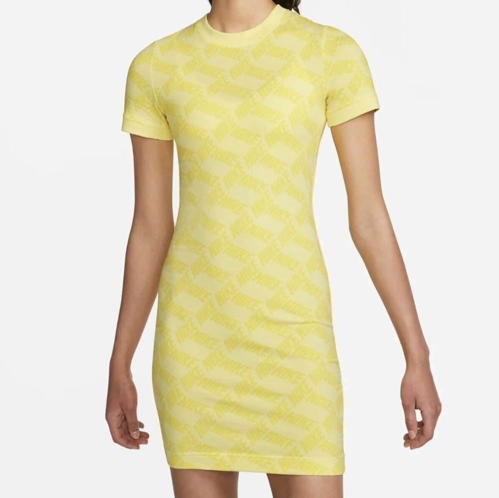 Nike Womens Bodycon Fitted Dress All Over Print Spell Out Logo Yellow Medium